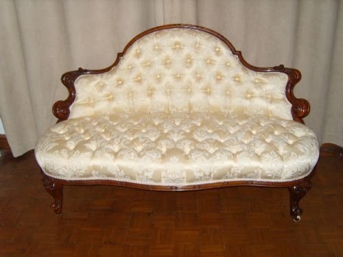 Settee Sofa in Walnut